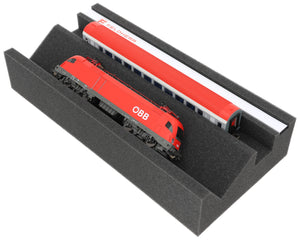 Feldherr Premium Cradle Gauge HO with magnetic strip (360 mm) – Perfect maintenance and repair for model railways