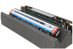 Feldherr Premium Cradle Gauge HO with magnetic strip (360 mm) – Perfect maintenance and repair for model railways