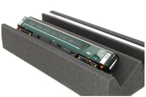 Feldherr Premium Cradle Gauge HO with magnetic strip (360 mm) – Perfect maintenance and repair for model railways