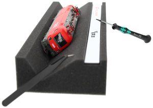 Feldherr Lokliege Gauge 00, HO and TT with magnetic strip (360 mm) – Perfect maintenance and protection for model railways