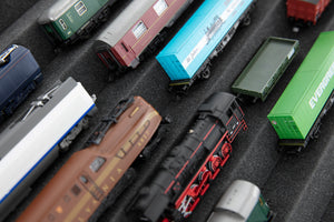 Stapelbare Eurobox 60 x 40 Set mit Zugliege für Modelleisenbahn - 10 Fächer für Spur N